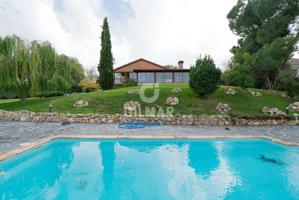 Chalet - Chalet Independiente - Santo Domingo photo 0