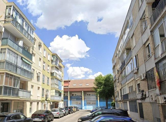 Piso En venta en Travesía Aranjuez, El Nido-Las Fuentes, Parla photo 0