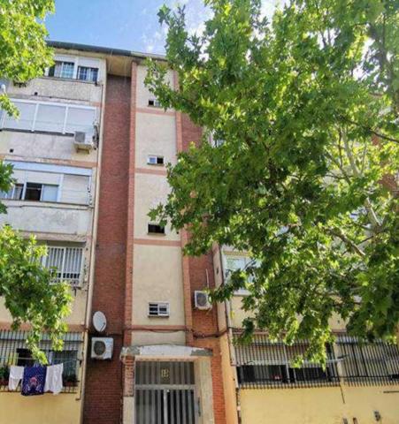 Piso En venta en Calle De Rocafort, Villaverde, Madrid photo 0