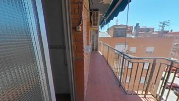 Piso En venta en Calle Ribadumia, 4, San Blas, Madrid photo 0