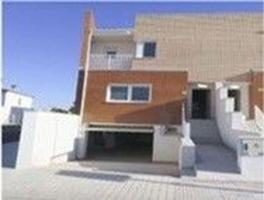 Unifamiliar Pareada En venta en Avenida Campo De Calatrava, 84, Torralba De Calatrava photo 0