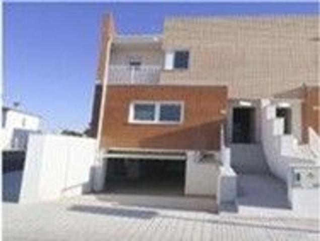 Unifamiliar Pareada En venta en Avenida Campo De Calatrava, 84, Torralba De Calatrava photo 0