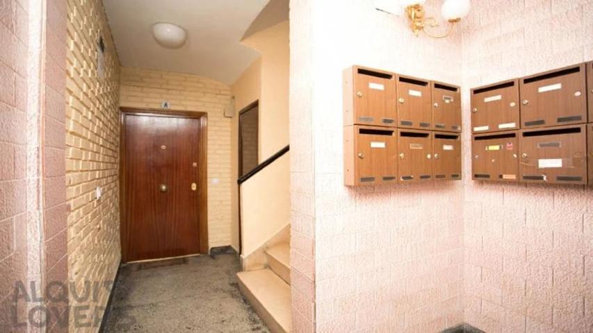 Piso En venta en Cl Puente De Vizcaya, 5, Villaverde, Madrid photo 0