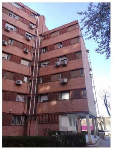 Piso En venta en Calle De Los Barros, Puente De Vallecas, Madrid photo 0