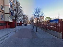 Piso En venta en Calle De Benimamet, Villaverde, Madrid photo 0