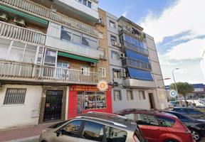 Piso En venta en Travesía De Pío Xii, Pintores-Ferial, Parla photo 0