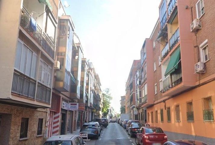 Piso En venta en Cl Puerto De Arlaban, Puente De Vallecas, Madrid photo 0