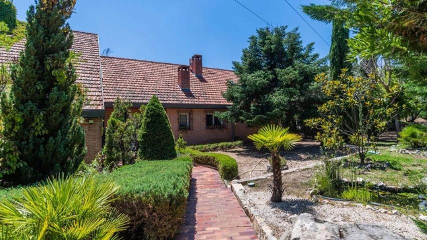 Casa En venta en Cl Veracruz, 36, El Gasco, Torrelodones photo 0