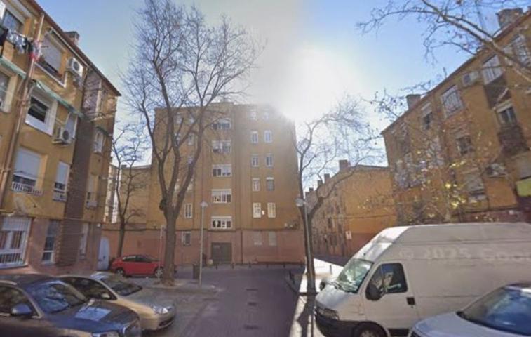 Piso En venta en Calle De Los Lenceros, 0, San Blas, Madrid photo 0