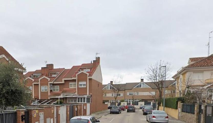 Unifamiliar Pareada En venta en Cl Republica Argentina, 37, Hispanoamérica - Comunidades, Valdemoro photo 0