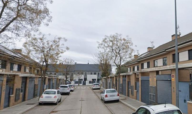 Unifamiliar Pareada En venta en Cl Honduras, 78, Hispanoamérica - Comunidades, Valdemoro photo 0