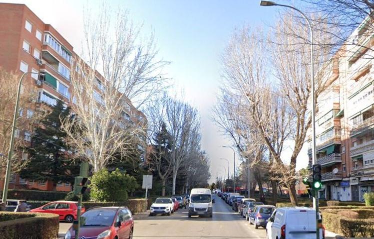 Piso En venta en Avenida De La Onu, 0, Este, Móstoles photo 0