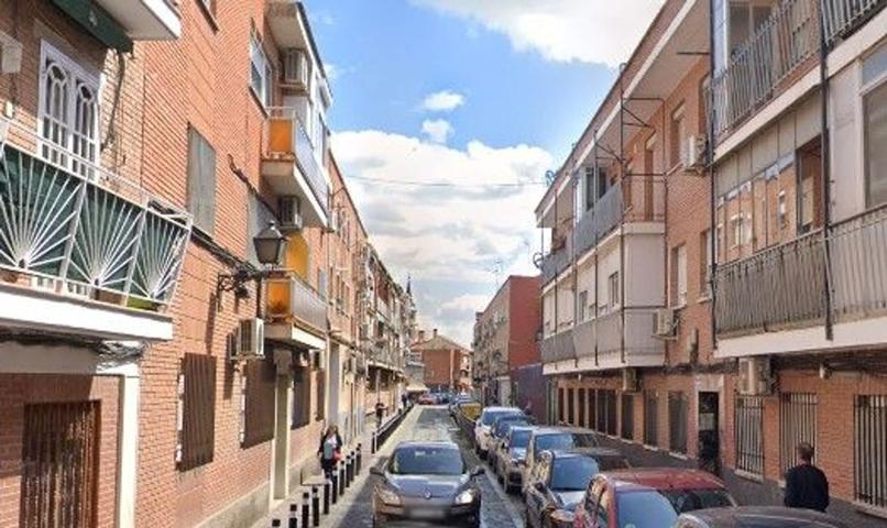 Piso En venta en Calle De La Sierra Vieja, Villa De Vallecas, Madrid photo 0