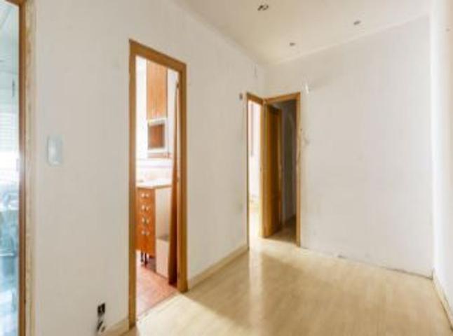 Piso En venta en Plaza Sierra De Magina, 2, Villa De Vallecas, Madrid photo 0