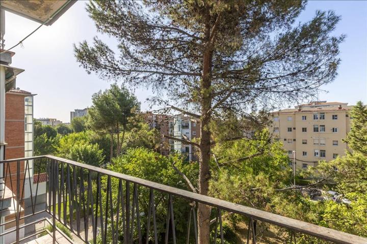 Piso En venta en Calle De Soledad Cazorla, 13, Latina, Madrid photo 0