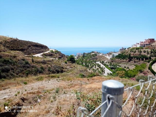 Bonita parcela con vistas al mar en Torrox Costa photo 0