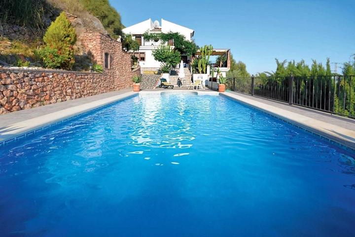 Magnifica villa en el parque natural de Frigiliana photo 0
