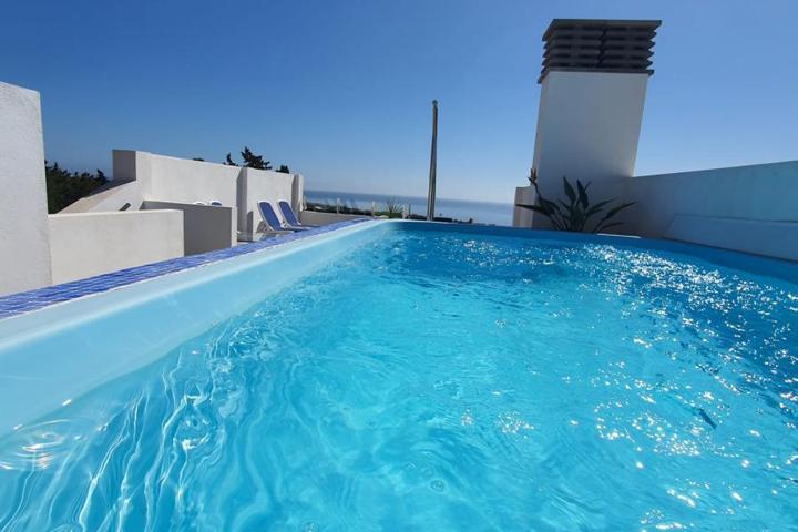 Preciosa casa con piscina privada en Nerja photo 0