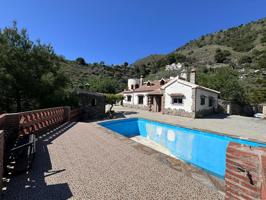 Bonita casa rural con piscina en Competa photo 0