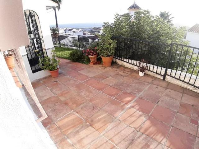 Preciosa casa con piscina en Nerja photo 0