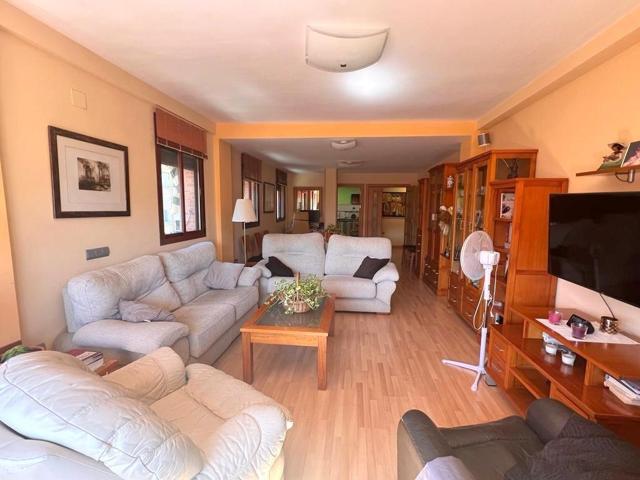 Piso En venta en López De Gomara, Sevilla photo 0