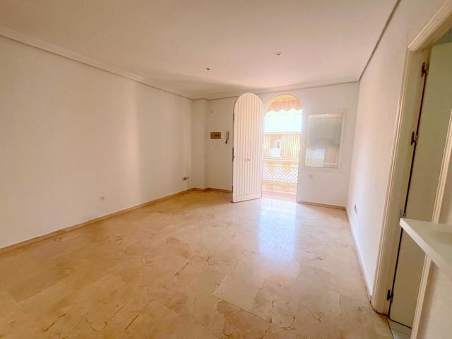 Piso En venta en Ronda De Triana-Patrocinio-Turruñuelo, Sevilla photo 0