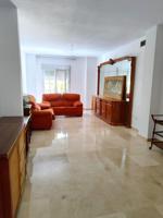 Piso En alquiler en Pagés Del Corro-López De Gomara, Sevilla photo 0