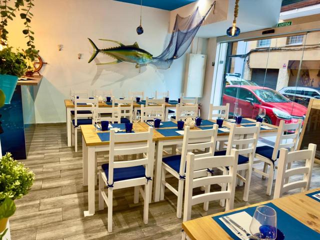 Local comercial - Castelldefels photo 0