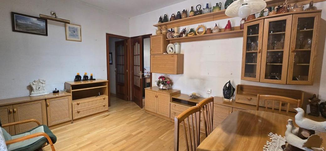 PISO CON BALCÓN Y 3 HABITACIONES EN EL CENTRO DE BALSARENY, IDEAL INVERSORES photo 0