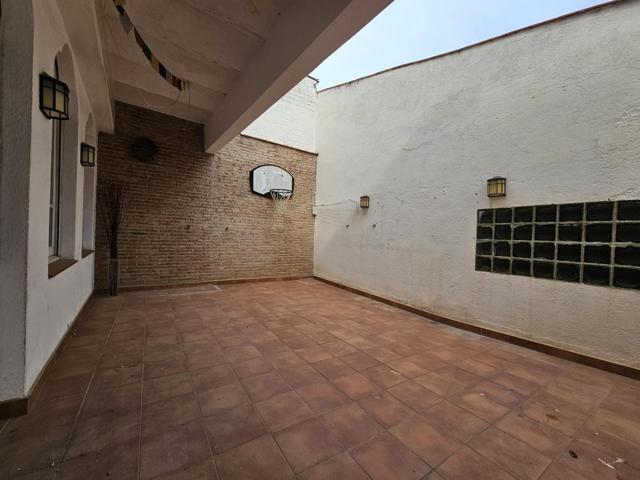 PISO EN EL CENTRO DE SABADELL, CON TERRAZA DE 45 M² photo 0