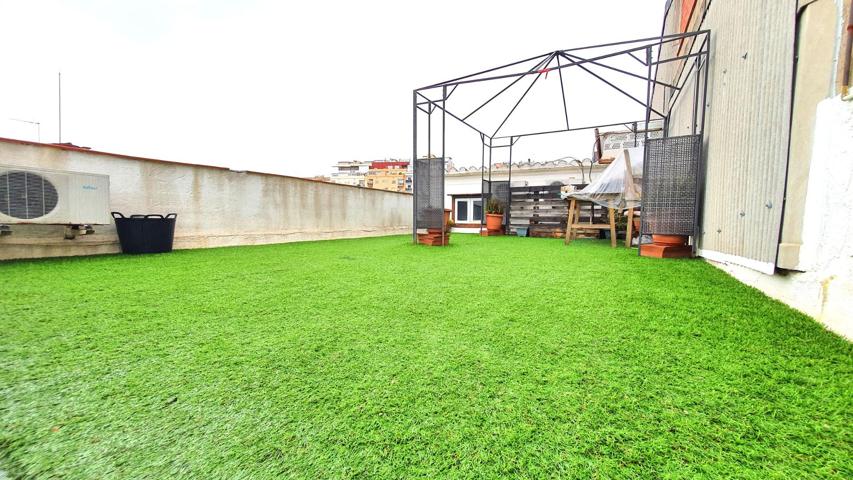 CASA CON TERRAZA, PATIO Y AMPLIO GARAJE EN LA CREU DE BARBERÀ photo 0