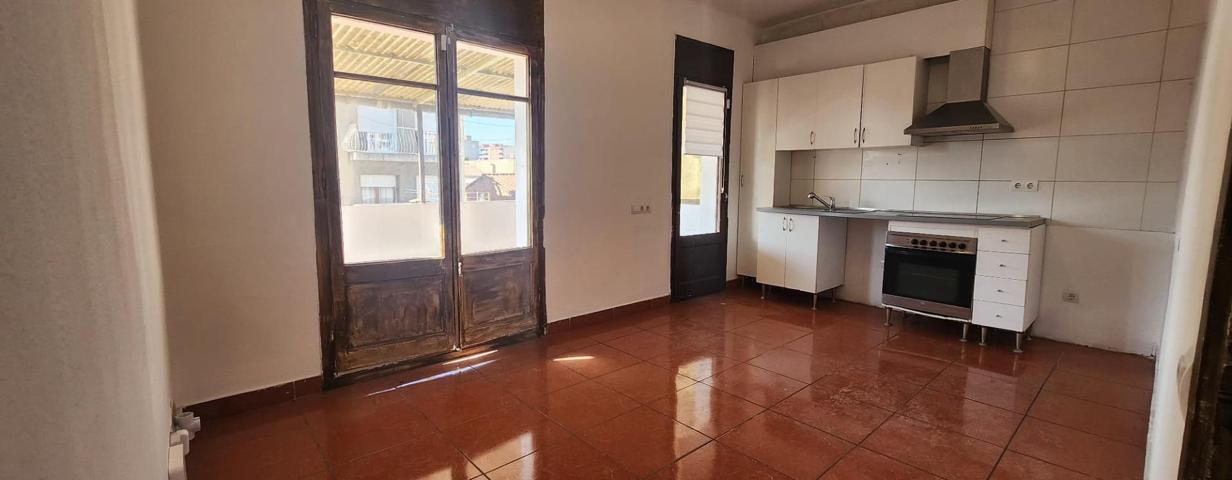 VIVIENDA CON TERRAZA EN CREU DE BARBERA photo 0
