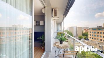PISO DE 3 HABITACIONES EN BADIA DEL VALLÈS photo 0