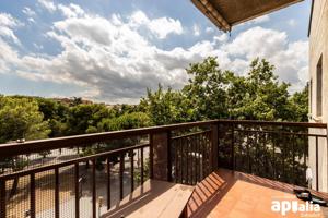 PISO DE 4 HABITACIONES CON TRASTERO Y PARQUING EN CAN RULL photo 0