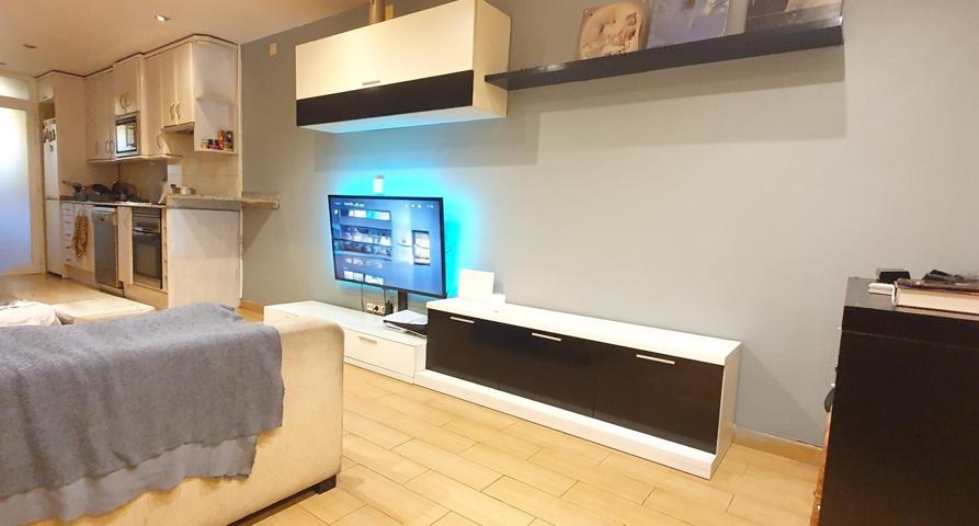 PISO DE 2 HABITACIONES EN LA CREU DE BARBERÀ photo 0