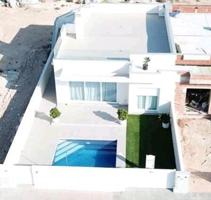 Villa de 3 dormitorios con piscina privada en La Herrada, Los Montesinos photo 0