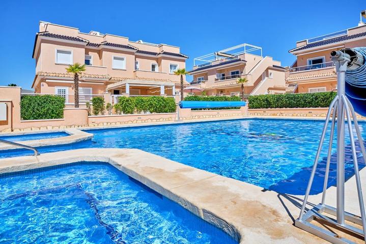 Piso En venta en Lomas De Cabo Roig, Orihuela Costa photo 0