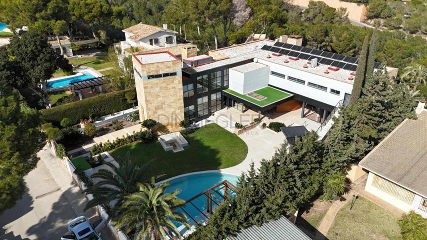 ESPECTACULAR VILLA EN CAMPOAMOR DE 847 M2 DE CASA Y 1500 M2 DE PARCELA. 7 DORM. 8 BAÑOS. PLAYA 750 M photo 0
