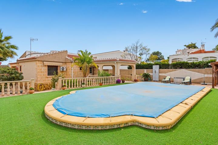 Casa En venta en Urbanización Perla Del Mar, Orihuela photo 0