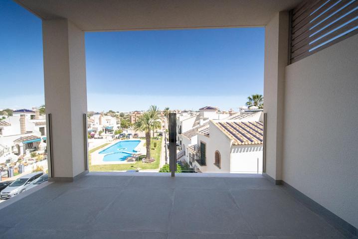  Ático En venta en Pau 8, Orihuela Costa photo 0