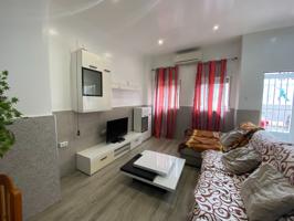 Piso En venta en Torrevieja, Torrevieja photo 0