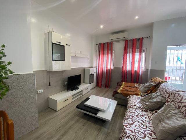Piso En venta en Torrevieja, Torrevieja photo 0