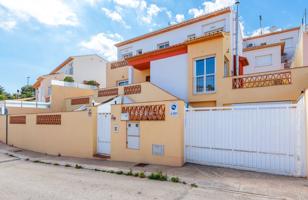 Casa En venta en Colonia Escandinavia-Cautivador, L'Alfas Del Pi photo 0