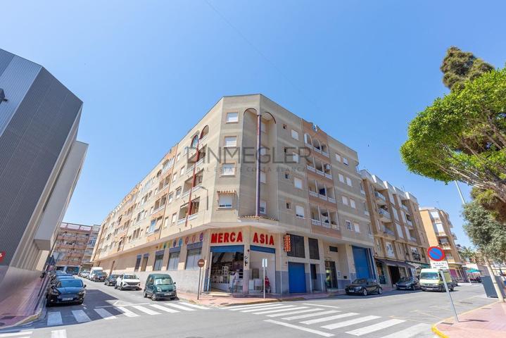 ¡Te espera un apartamento en el corazón de Guardamar! photo 0