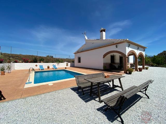 Unifamiliar En alquiler en A 5 Km De Vélez Málaga, Vélez-Málaga photo 0