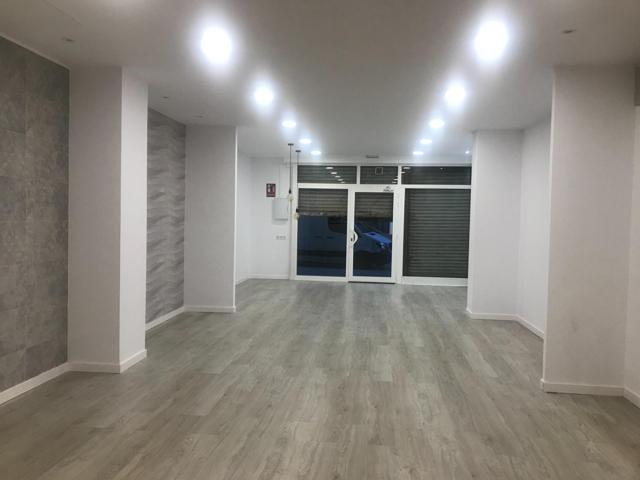 LOCAL COMERCIAL DE 70M2 - ZONA CENTRO -  VILANOVA I LA GELTRÚ photo 0