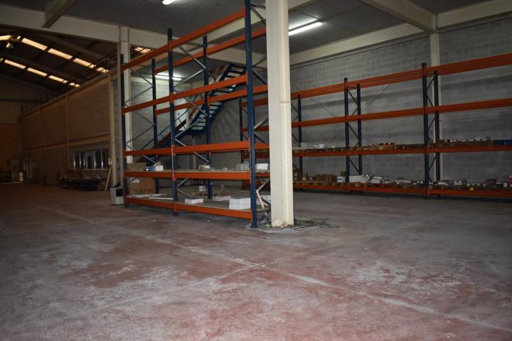 NAVE EN VENTA EN CAMARGO. photo 0
