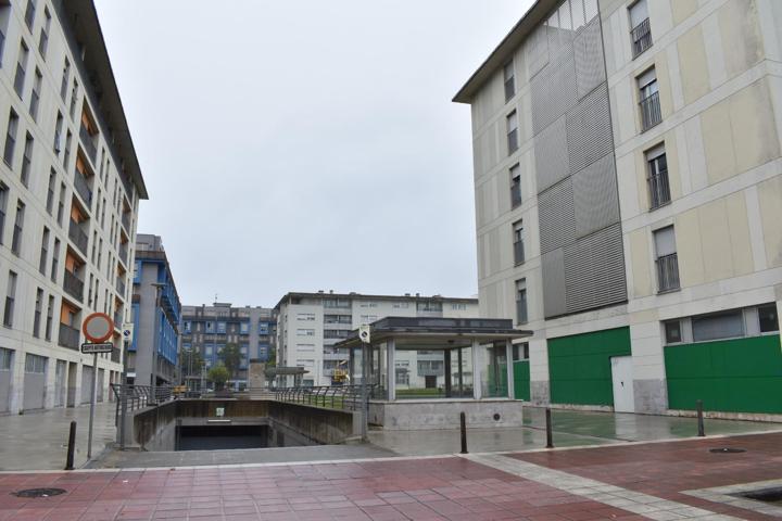 Garaje C- Francisco Tomas y Valiente 13, Nuevamontaña photo 0