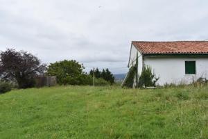 Casa en venta en Santillana del Mar photo 0