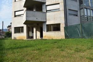 Piso en Avd Los Rosales, Saron photo 0